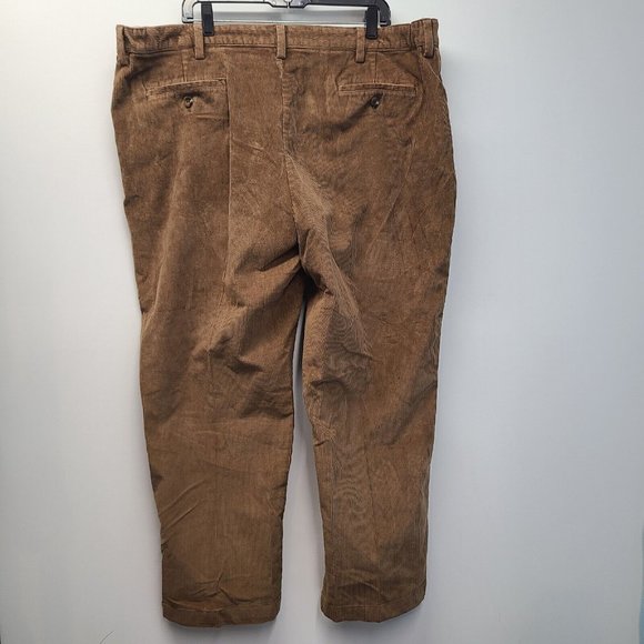 L. L. Bean Corduroy 44W X 30L Flat Front Pants Brown 98% Cotton 2% Spandex - Picture 2 of 5